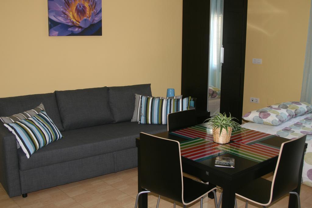 Apartamento Domingo Lozano Málaga Esterno foto