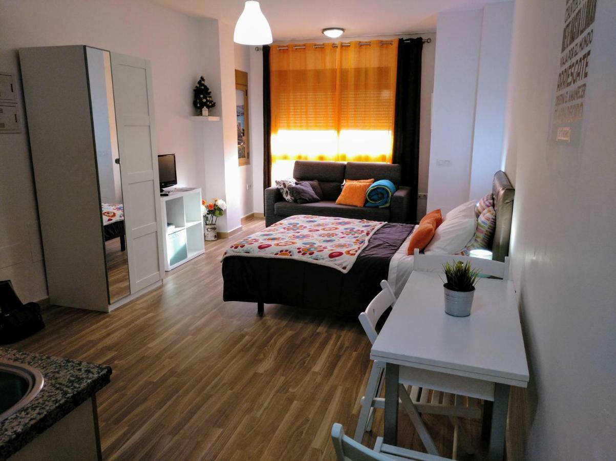 Apartamento Domingo Lozano Málaga Esterno foto