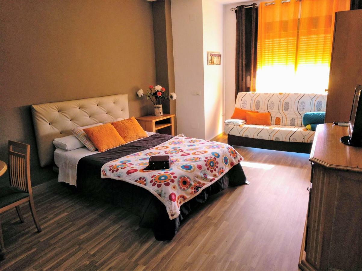 Apartamento Domingo Lozano Málaga Esterno foto